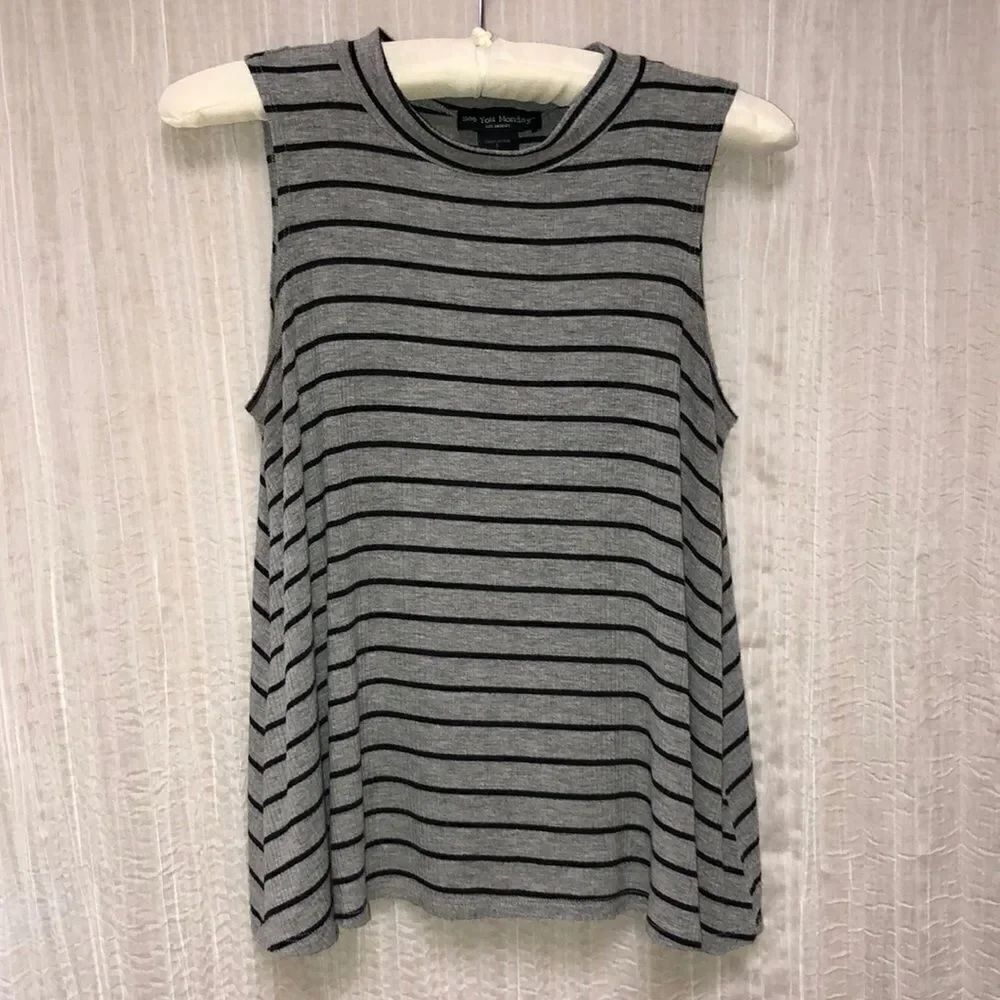 See You Monday S LA Gray Black Ribbed Knit Striped Swing Crop Sleeveless Tank